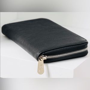 Thirty One all about the Benjamin’s Wallet